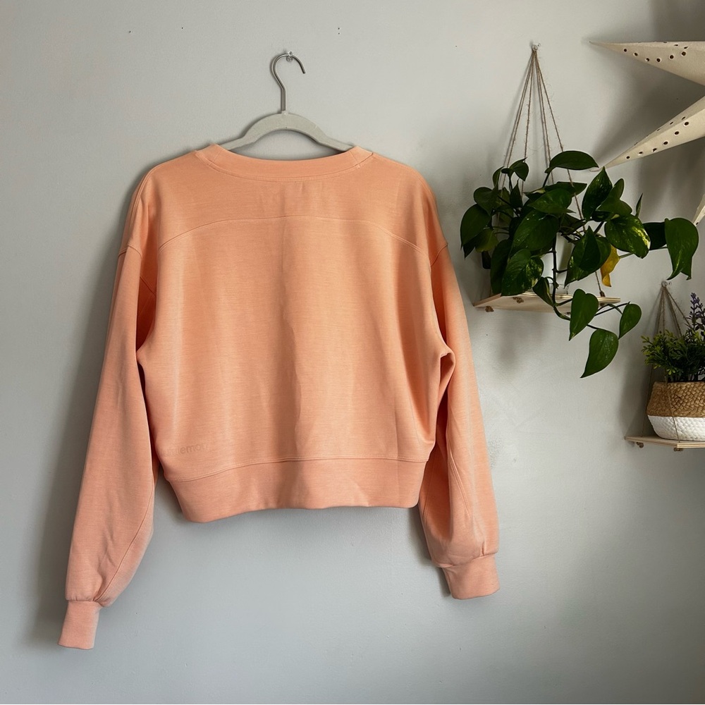 Lululemon Perfectly Oversized Cropped Crew Softstreme Peach Satin Size 4 - Picture 7 of 9